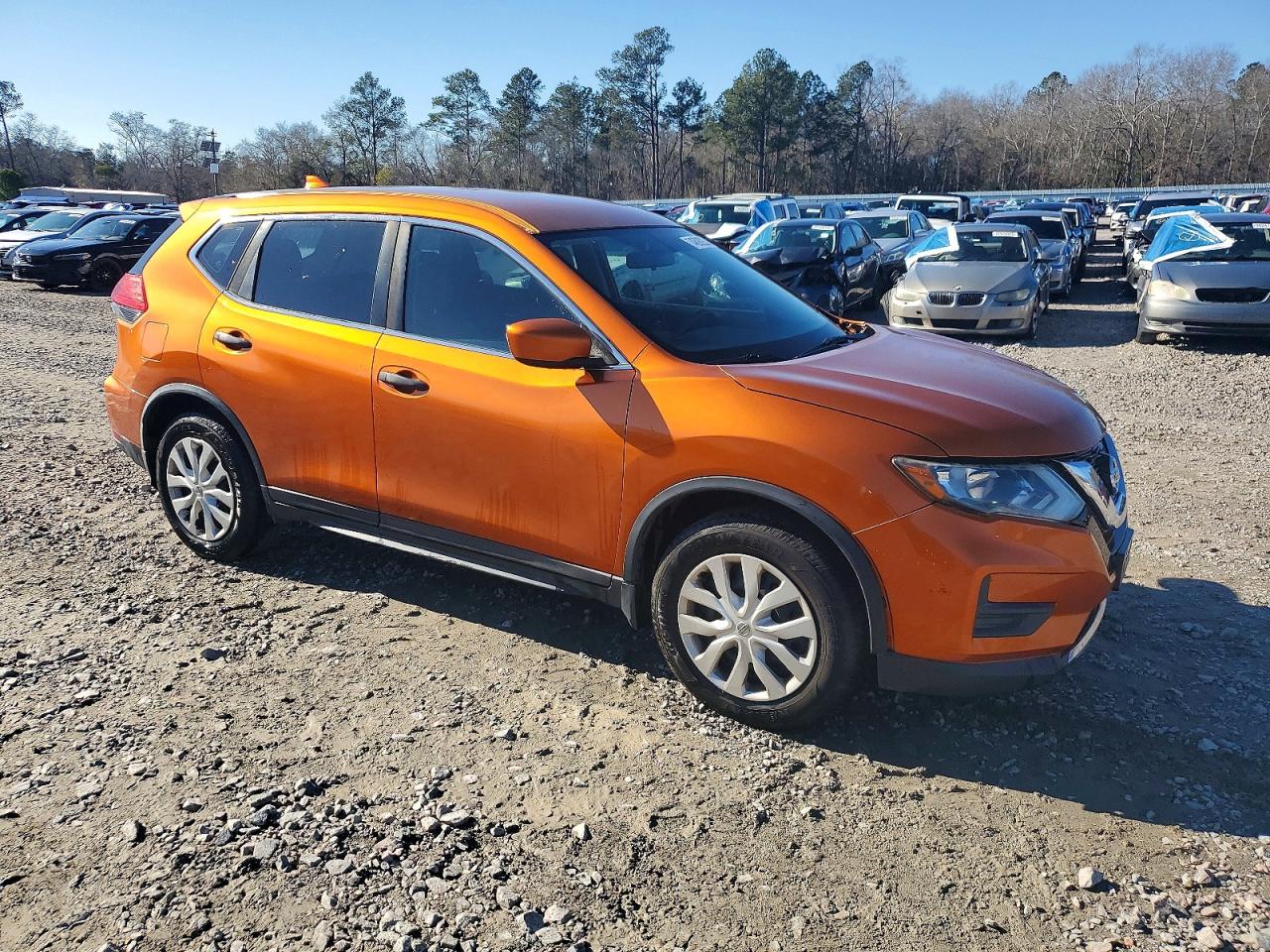 2017 NISSAN ROGUE