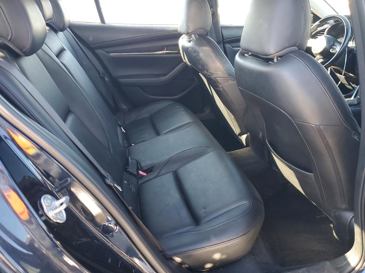 2019 MAZDA 3