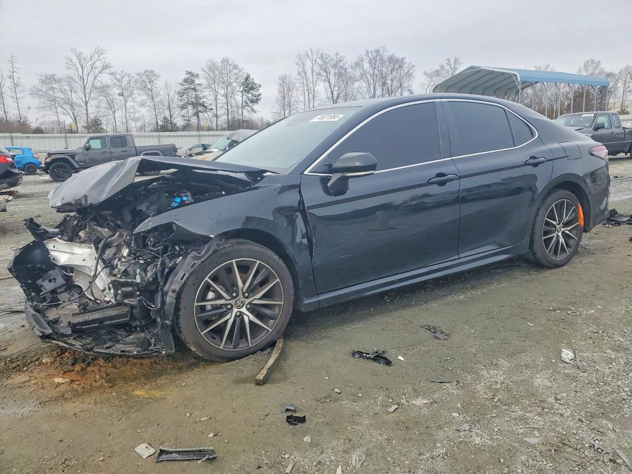 2024 TOYOTA CAMRY