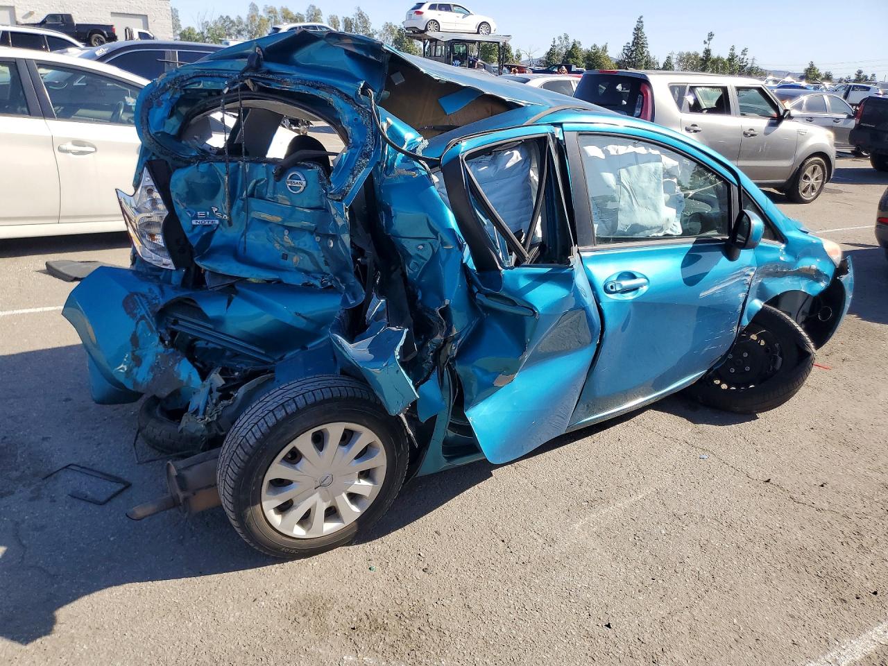 2014 NISSAN VERSA