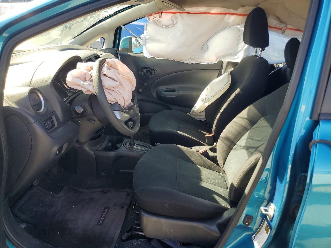 2014 NISSAN VERSA