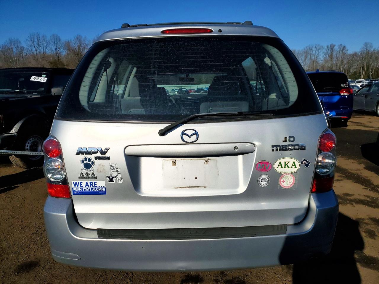 2004 MAZDA MPV