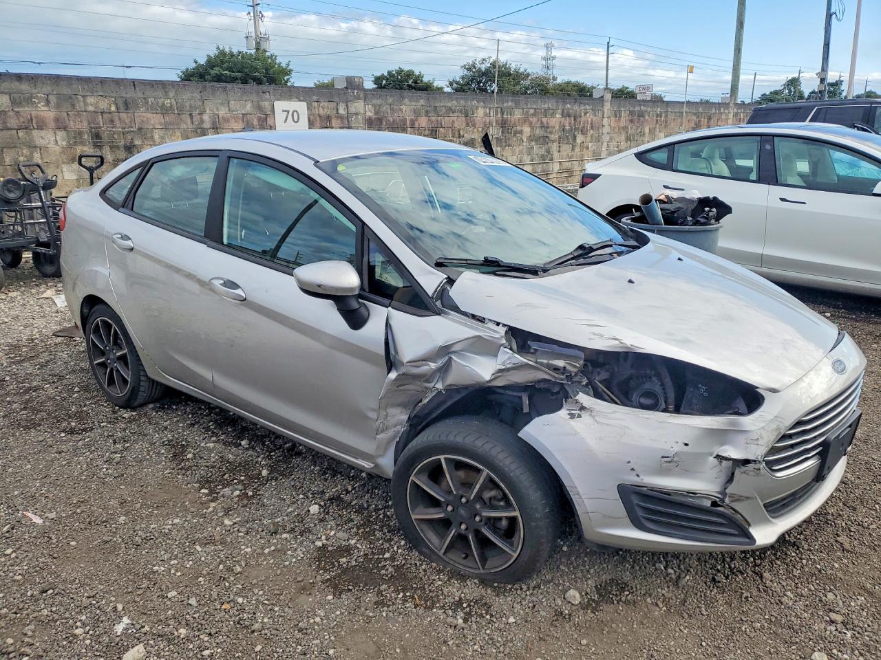 2017 FORD FIESTA
