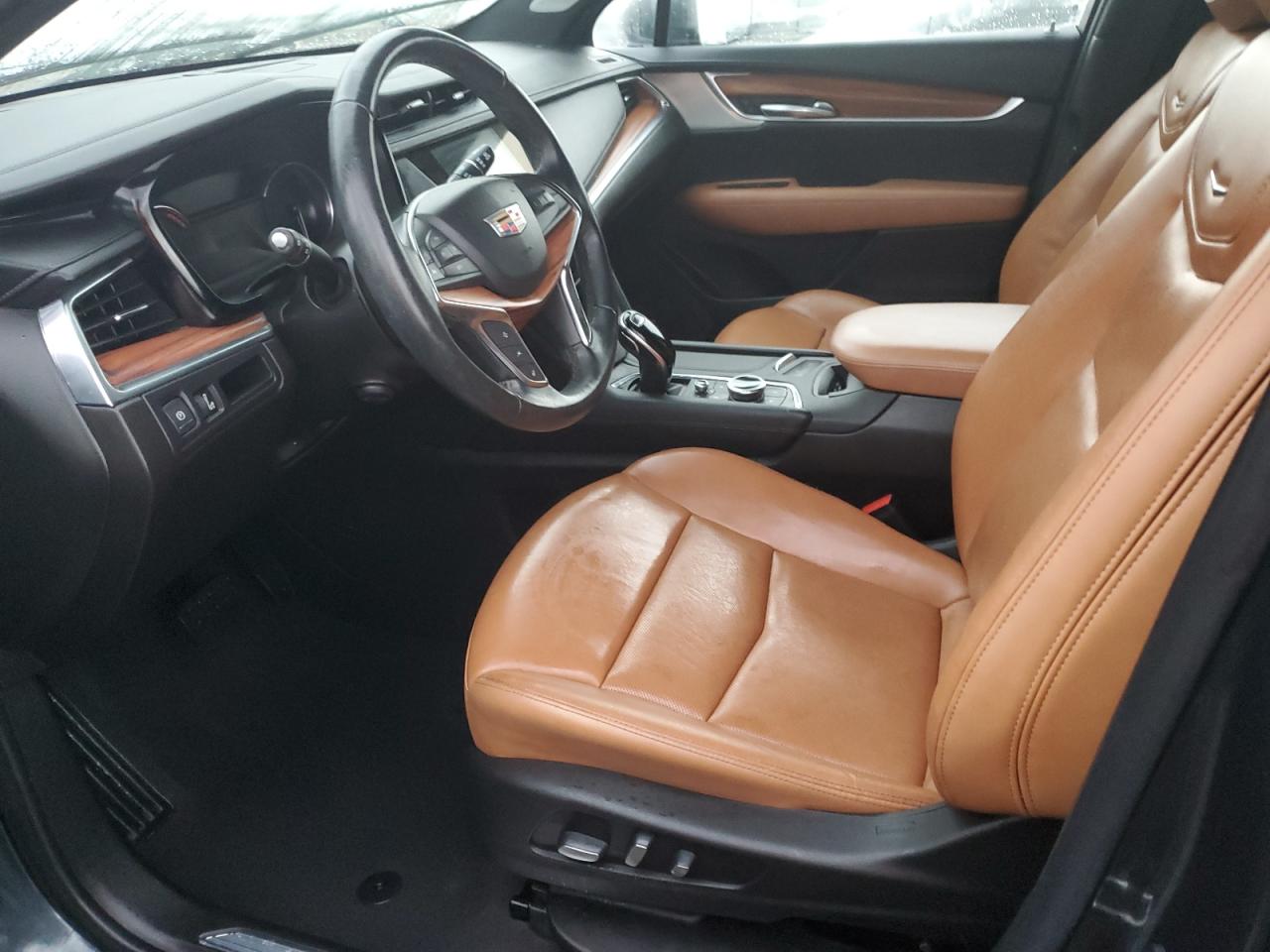 2021 CADILLAC XT5