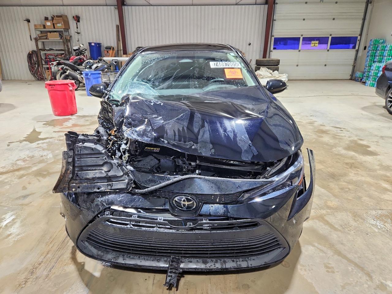 2025 TOYOTA COROLLA