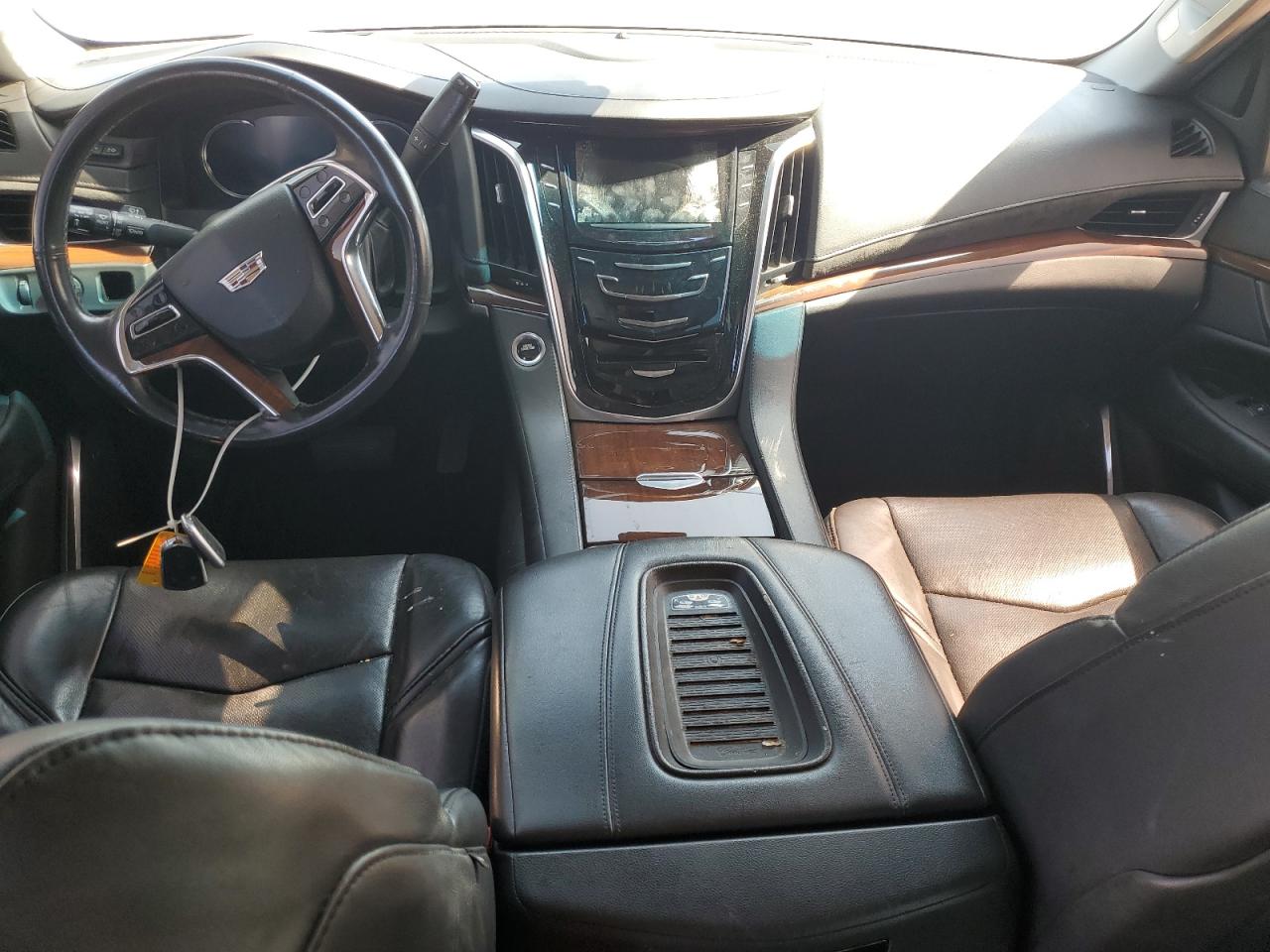 2019 CADILLAC ESCALADE