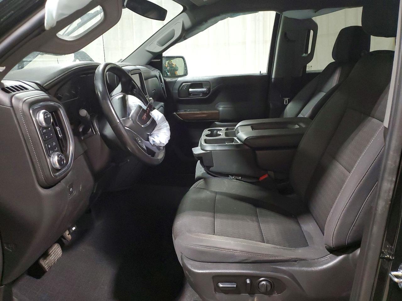 2021 GMC SIERRA