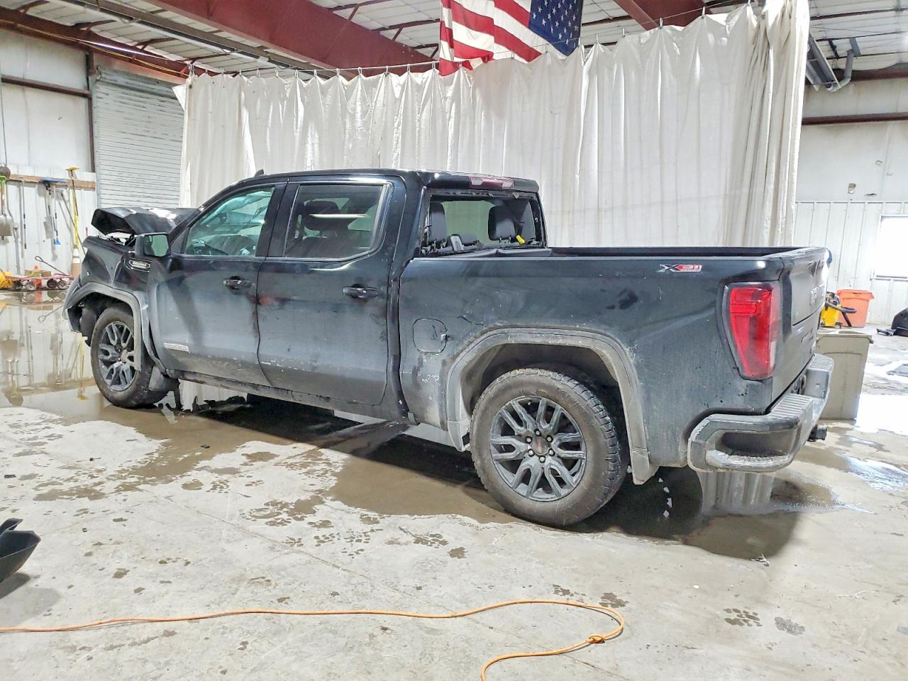 2021 GMC SIERRA
