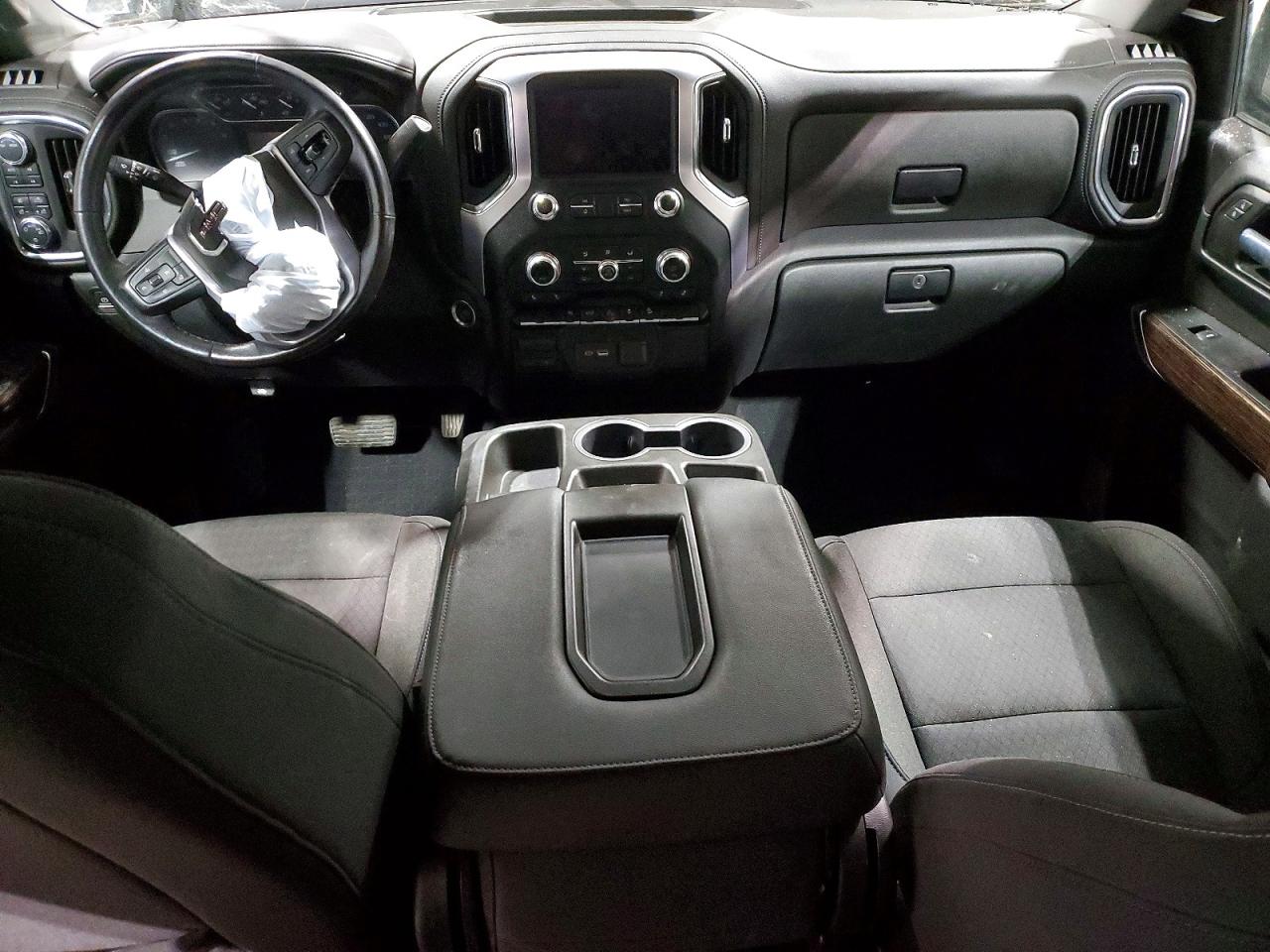 2021 GMC SIERRA
