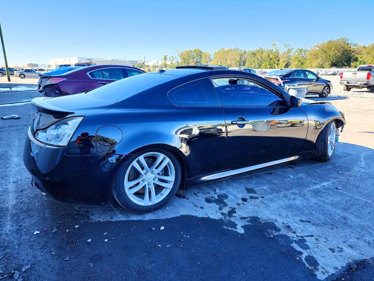 2010 INFINITI G37