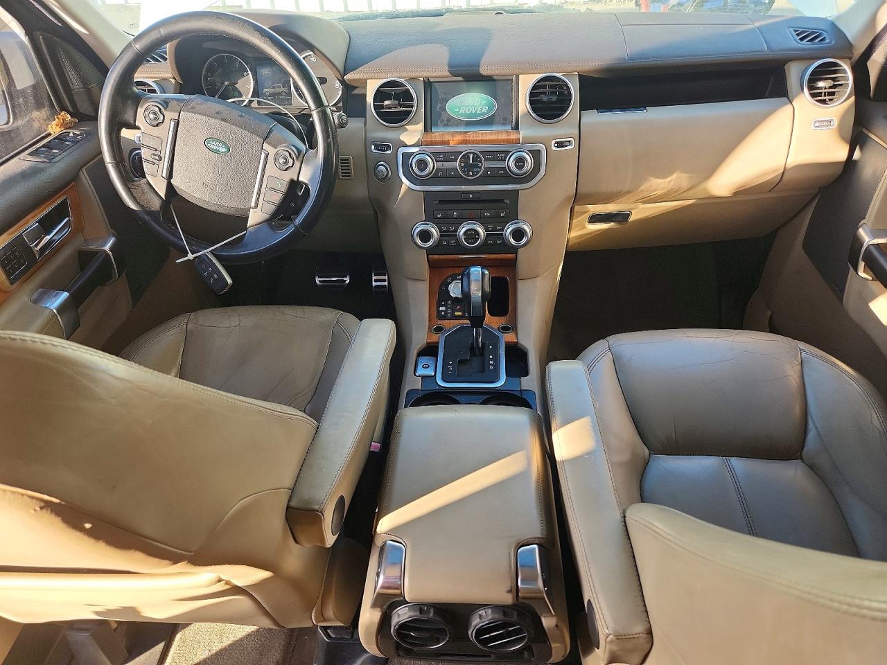 2011 LAND ROVER LR4
