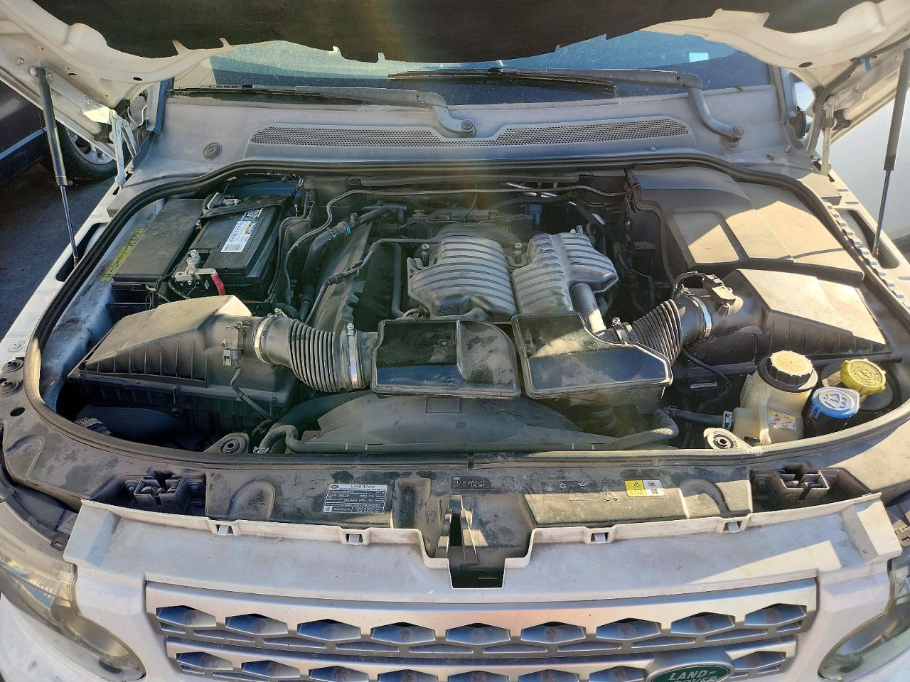2011 LAND ROVER LR4