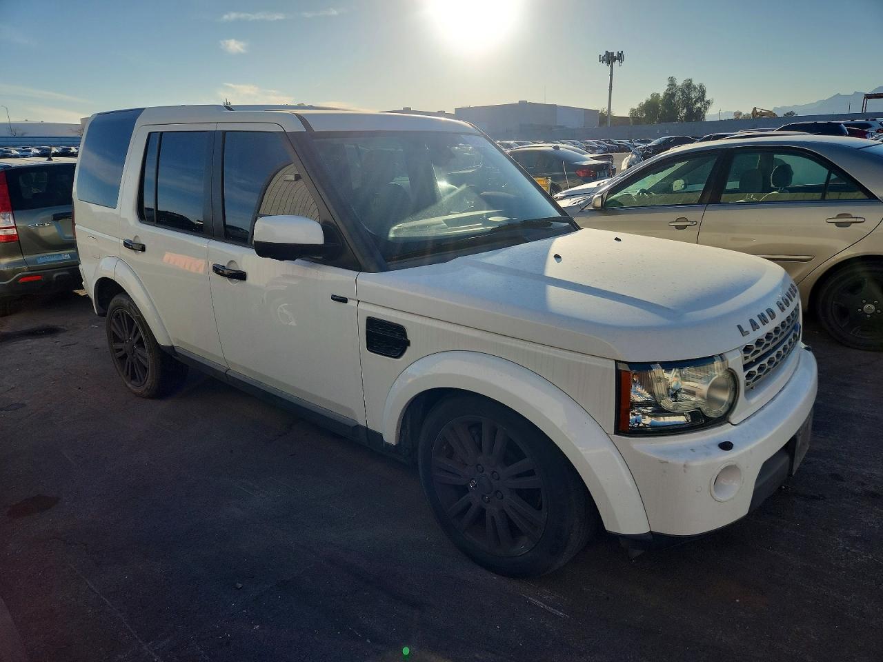 2011 LAND ROVER LR4