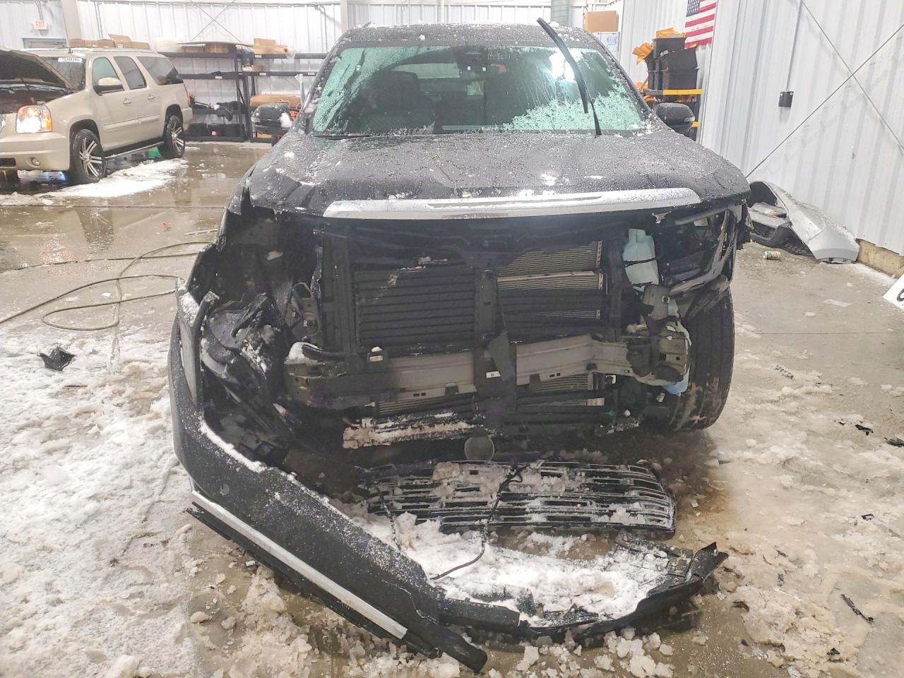 2024 GMC ACADIA DEN