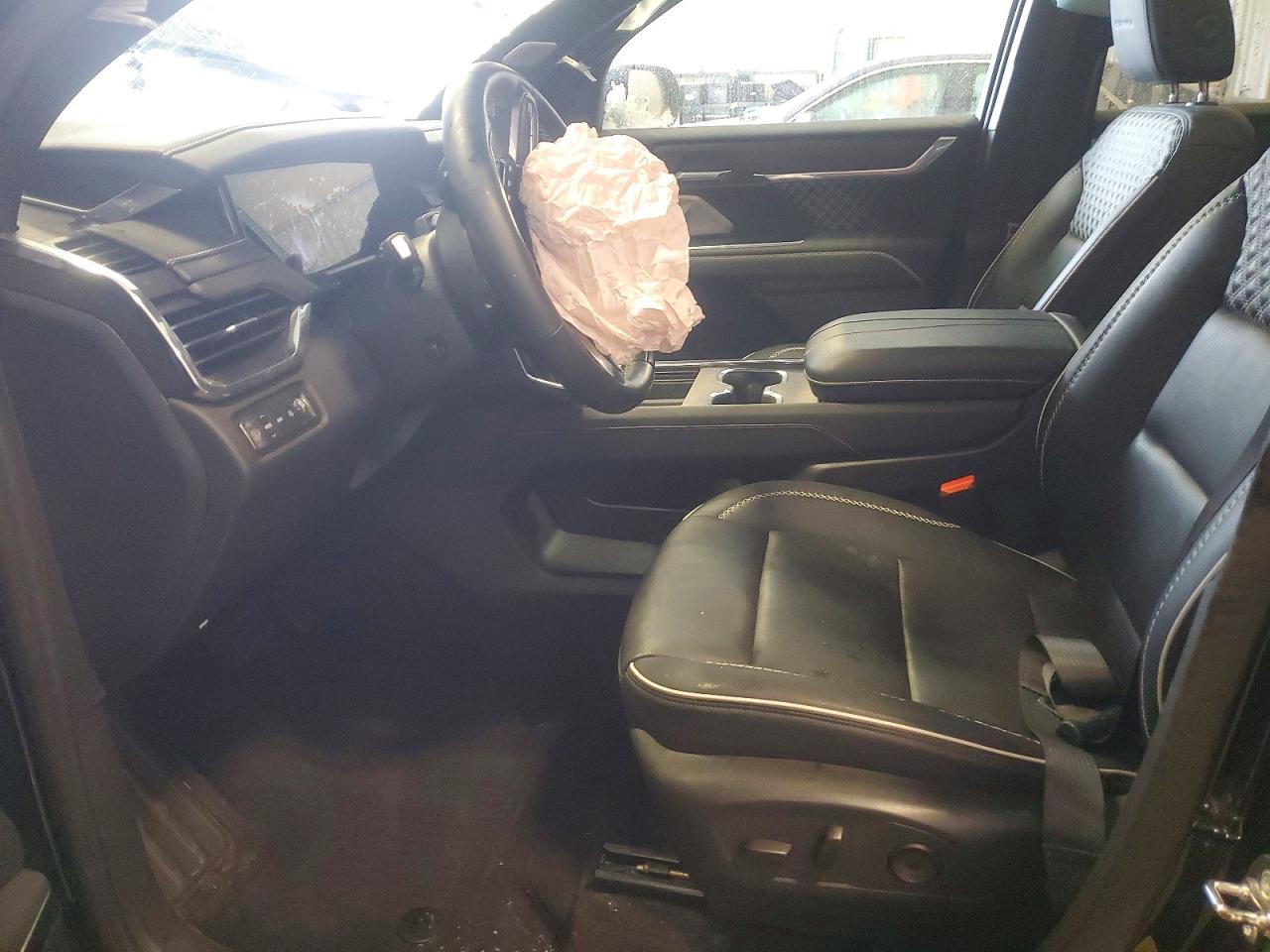 2024 GMC ACADIA DEN