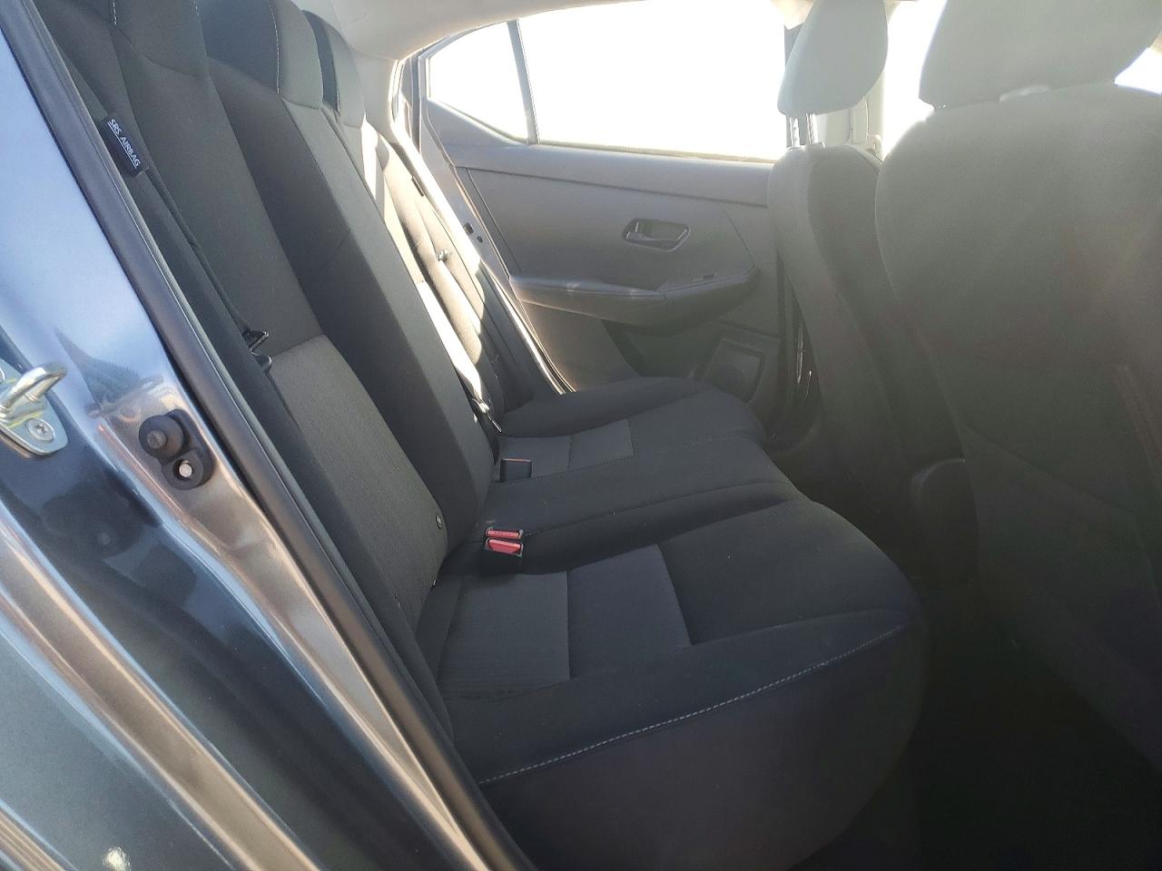 2025 NISSAN SENTRA