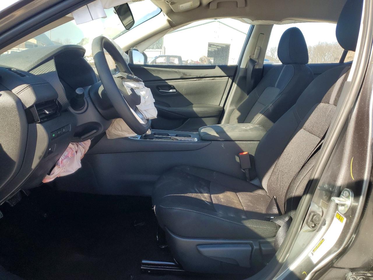 2025 NISSAN SENTRA
