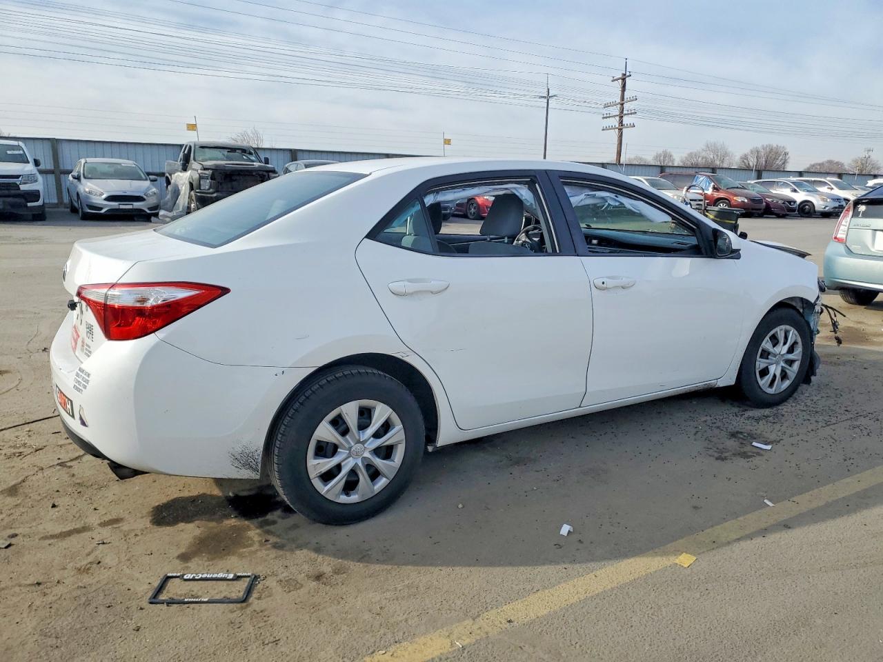 2015 TOYOTA COROLLA