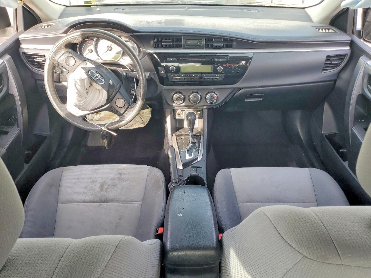 2015 TOYOTA COROLLA