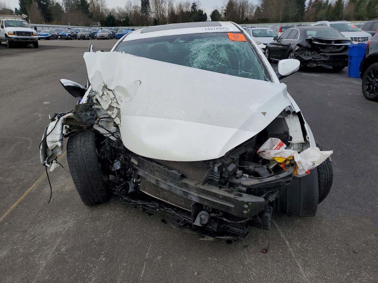 2012 HYUNDAI ELANTRA