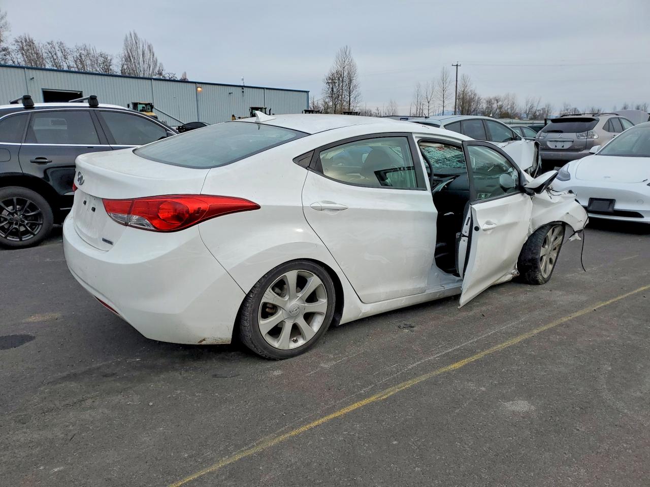 2012 HYUNDAI ELANTRA