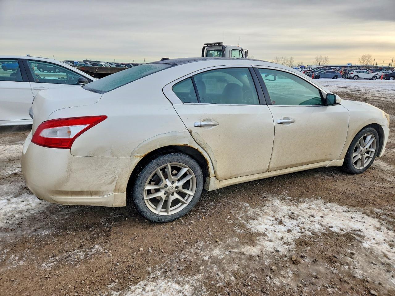 2009 NISSAN MAXIMA