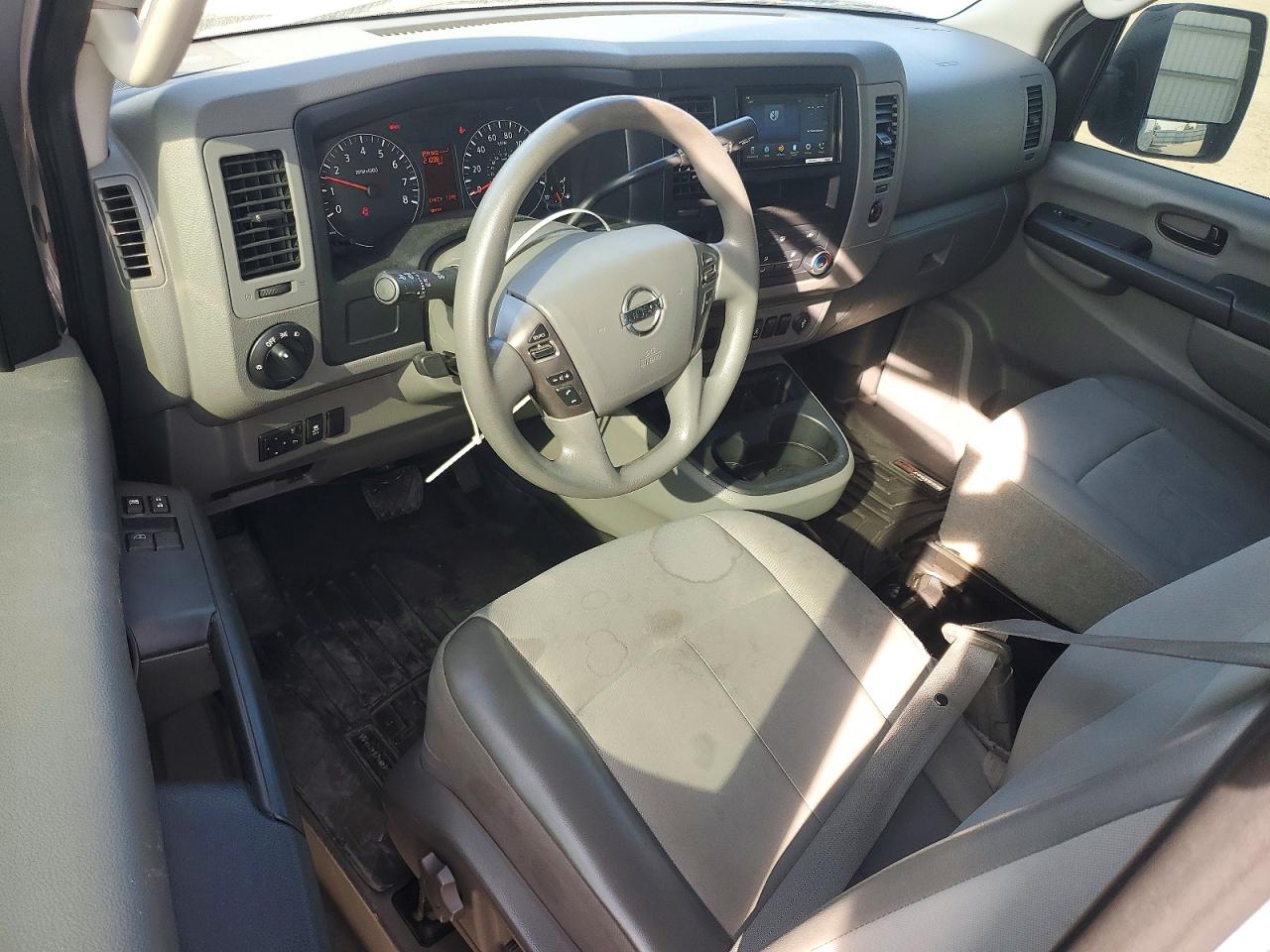 2012 NISSAN NV