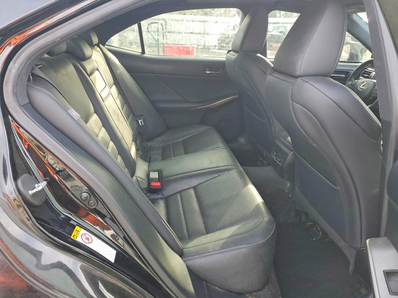 2015 LEXUS IS
