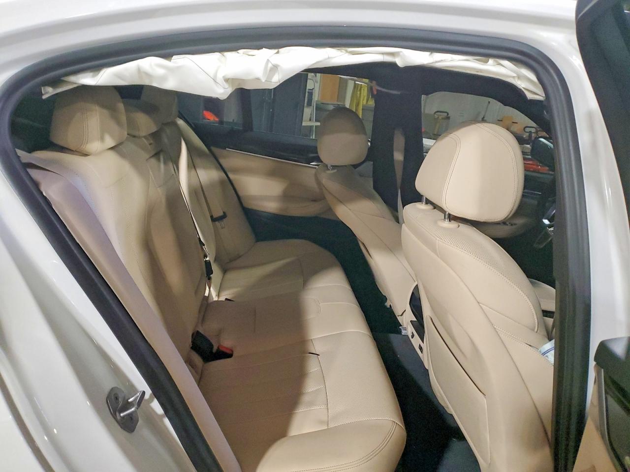 2022 BMW 5 SERIES