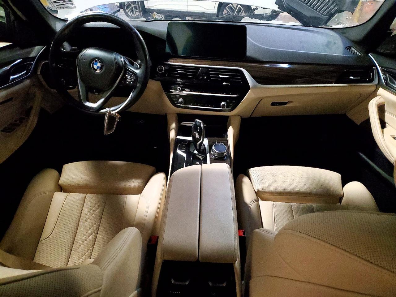 2022 BMW 5 SERIES