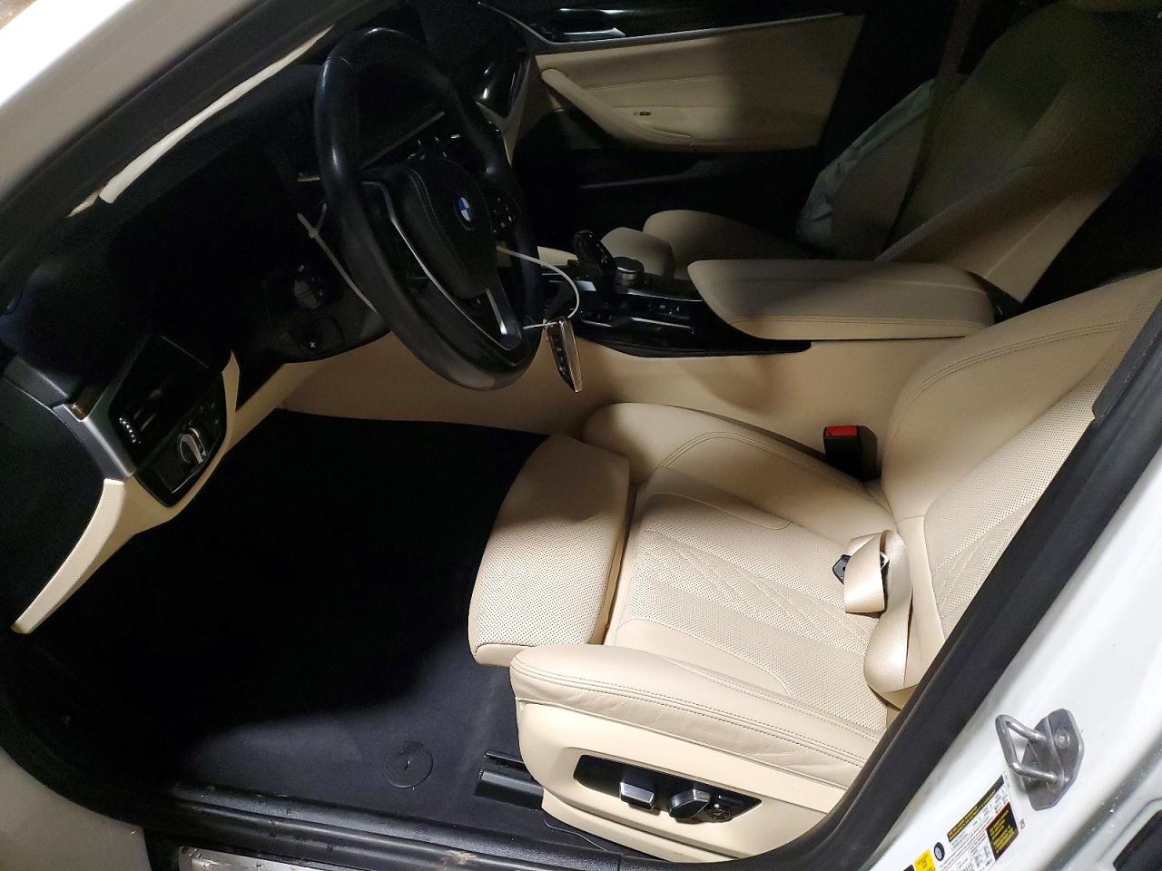 2022 BMW 5 SERIES