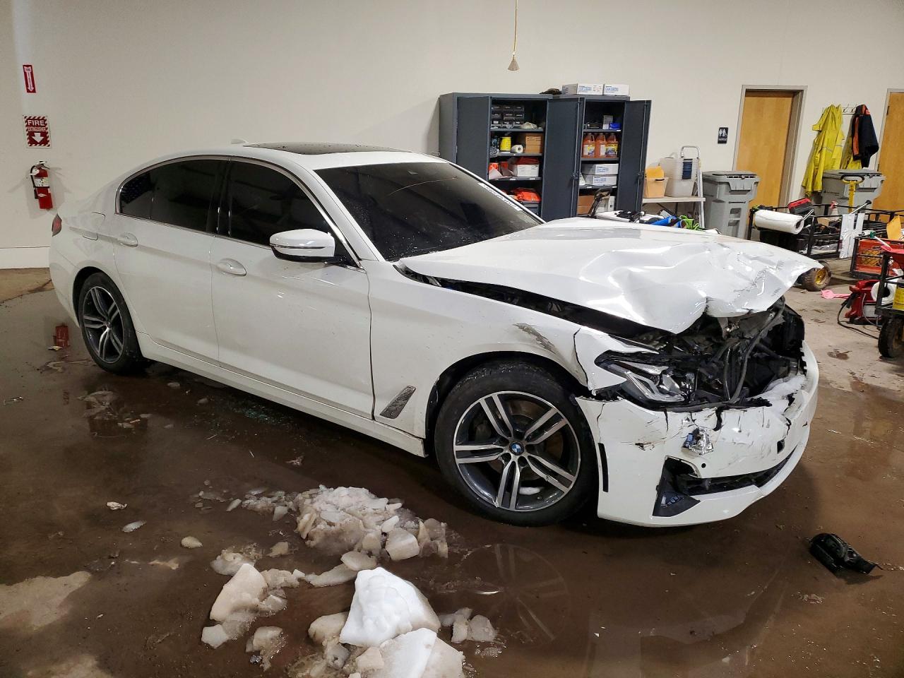 2022 BMW 5 SERIES