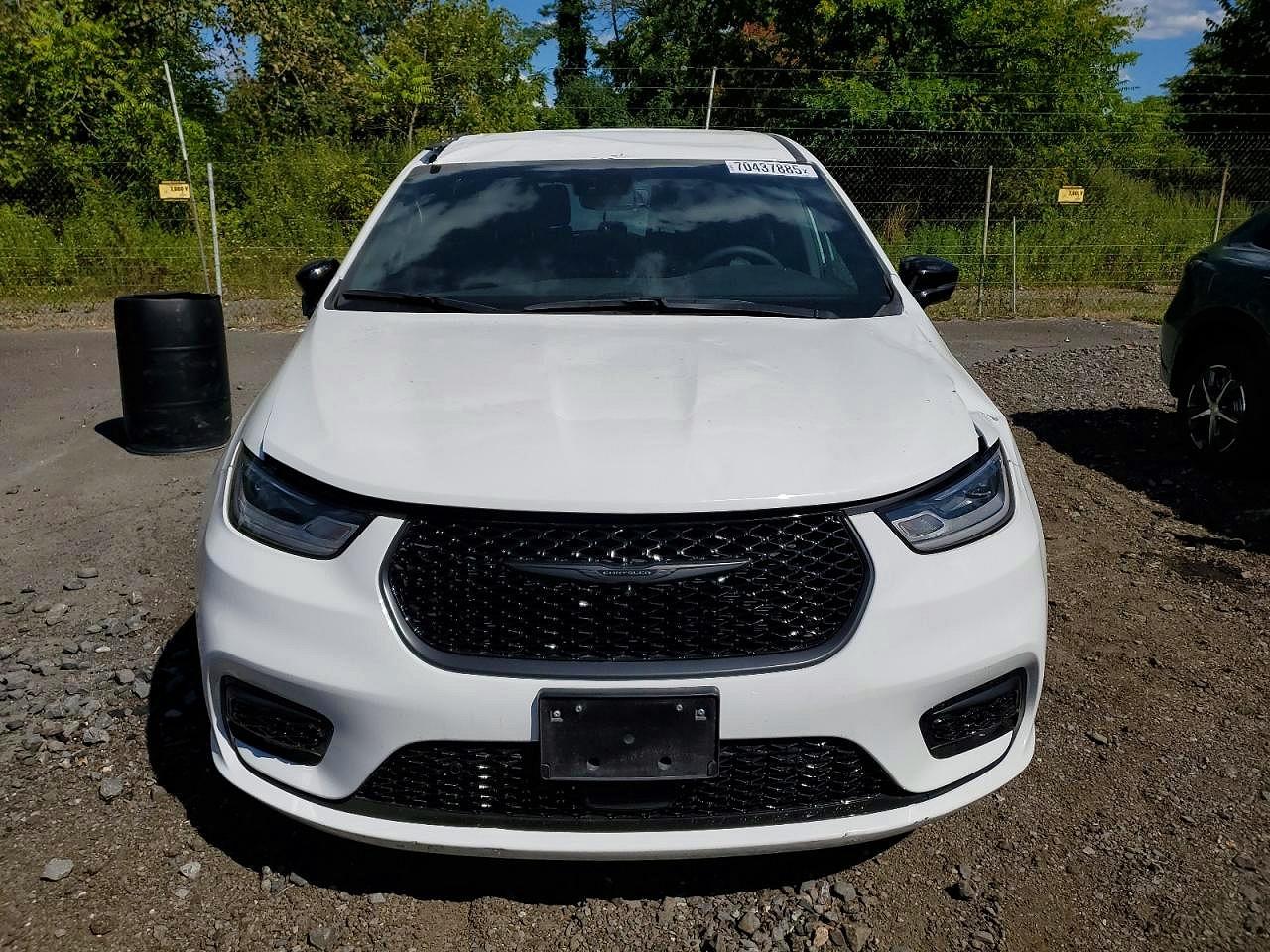 2024 CHRYSLER PACIFICA