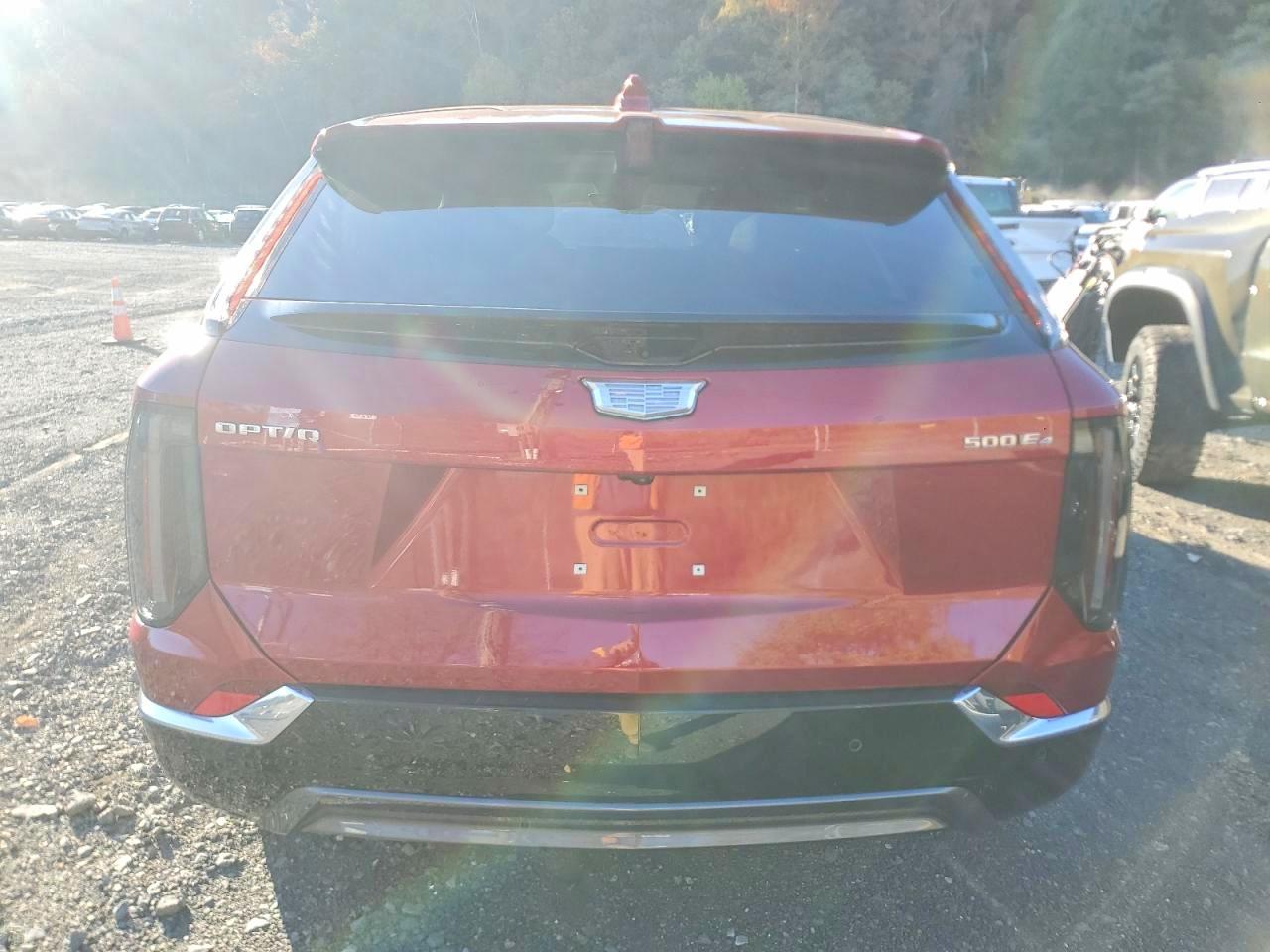 2025 CADILLAC OPTIQ LUXU
