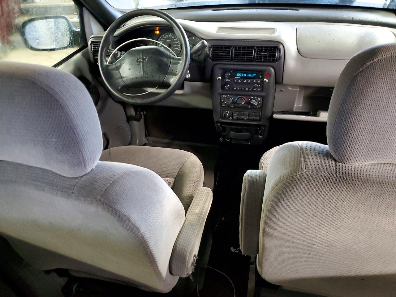 2004 CHEVROLET VENTURE