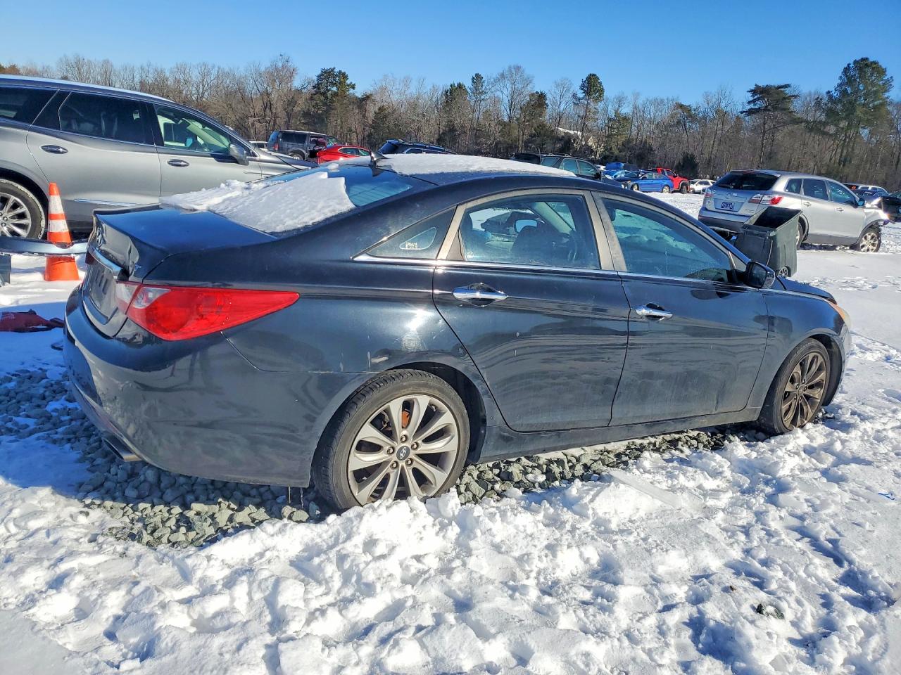 2011 HYUNDAI SONATA