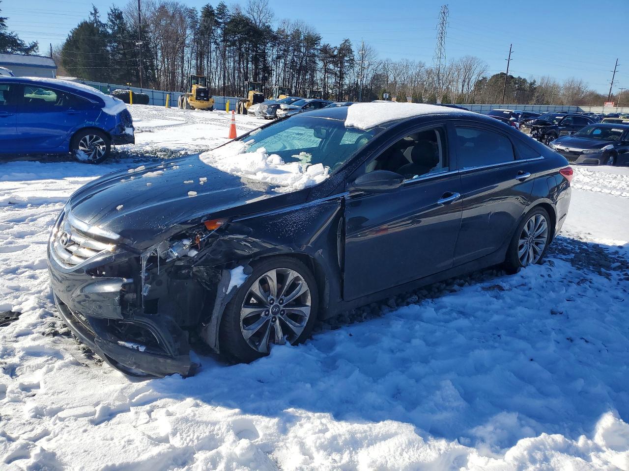 2011 HYUNDAI SONATA
