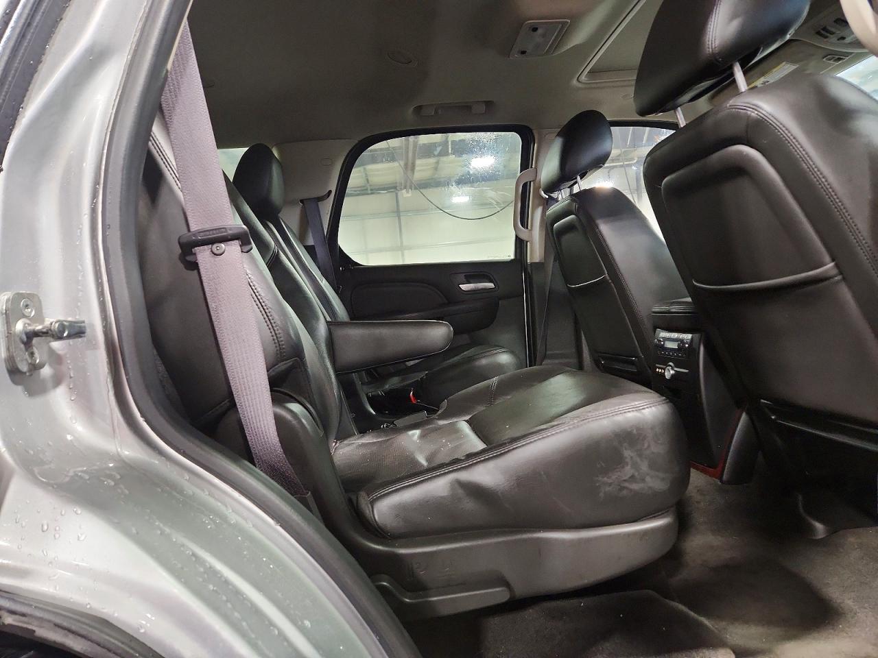 2013 CADILLAC ESCALADE