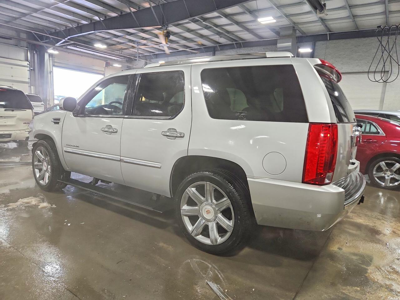 2013 CADILLAC ESCALADE