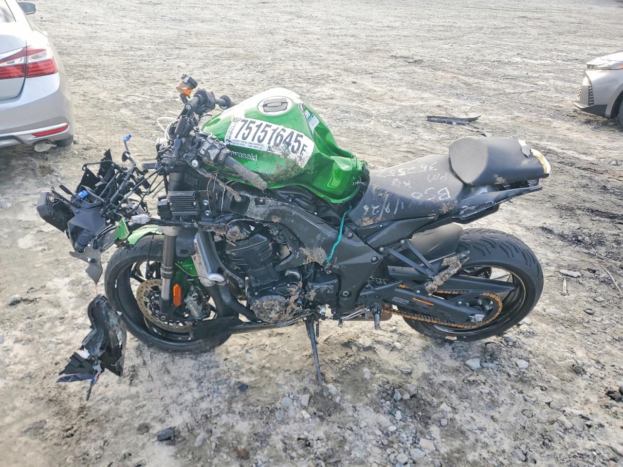 2025 KAWASAKI ZX1100 J