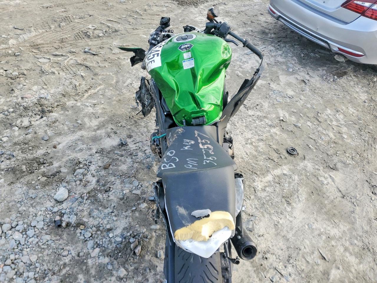 2025 KAWASAKI ZX1100 J