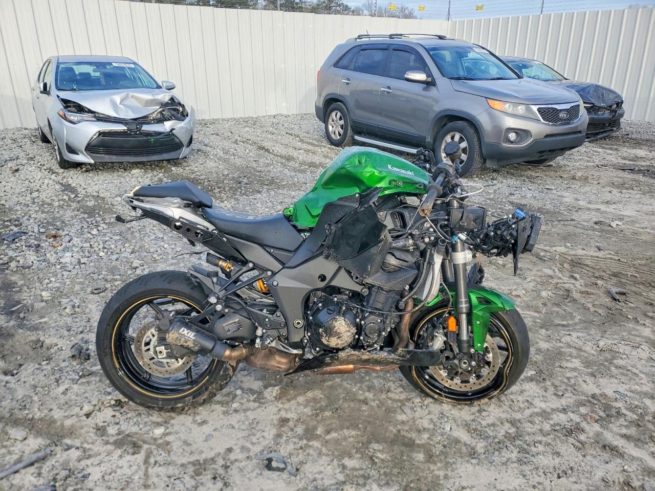 2025 KAWASAKI ZX1100 J