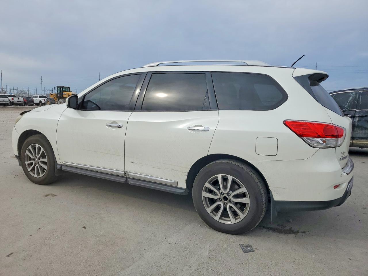 2015 NISSAN PATHFINDER