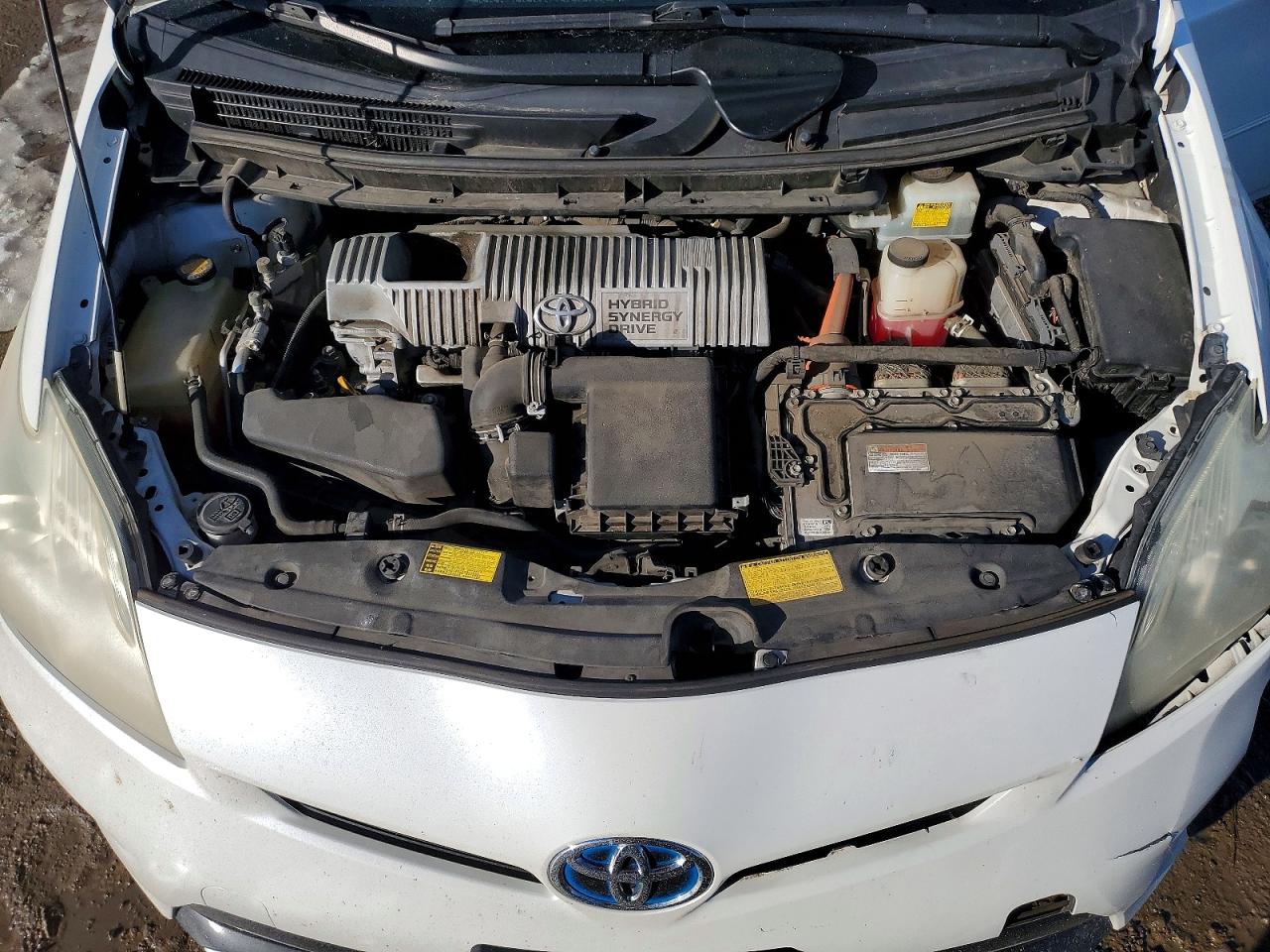 2013 TOYOTA PRIUS