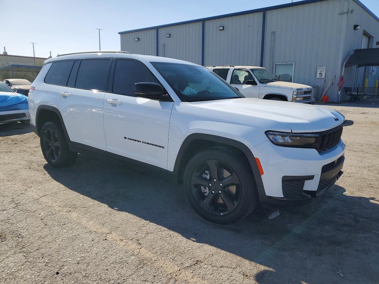2025 JEEP GRAND CHER
