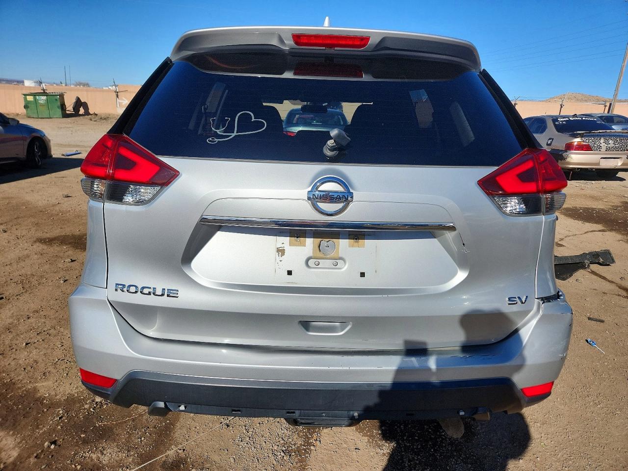 2017 NISSAN ROGUE