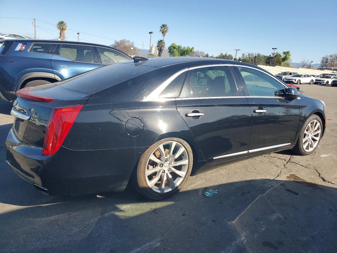 2017 CADILLAC XTS
