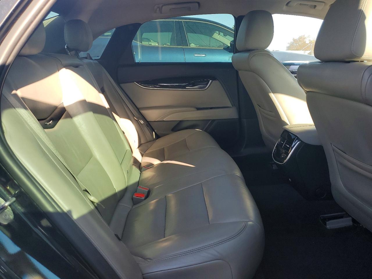 2017 CADILLAC XTS