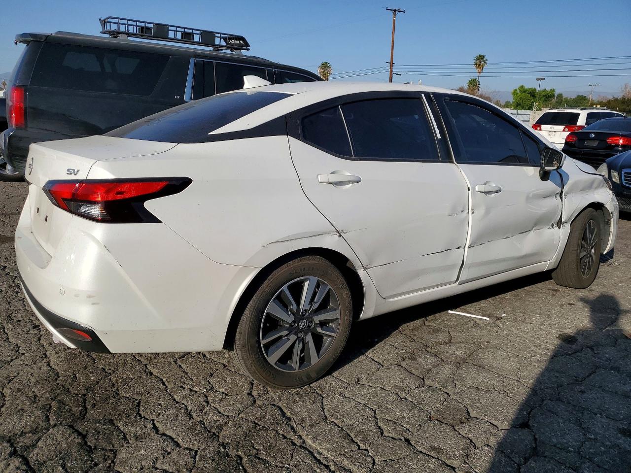 2024 NISSAN VERSA