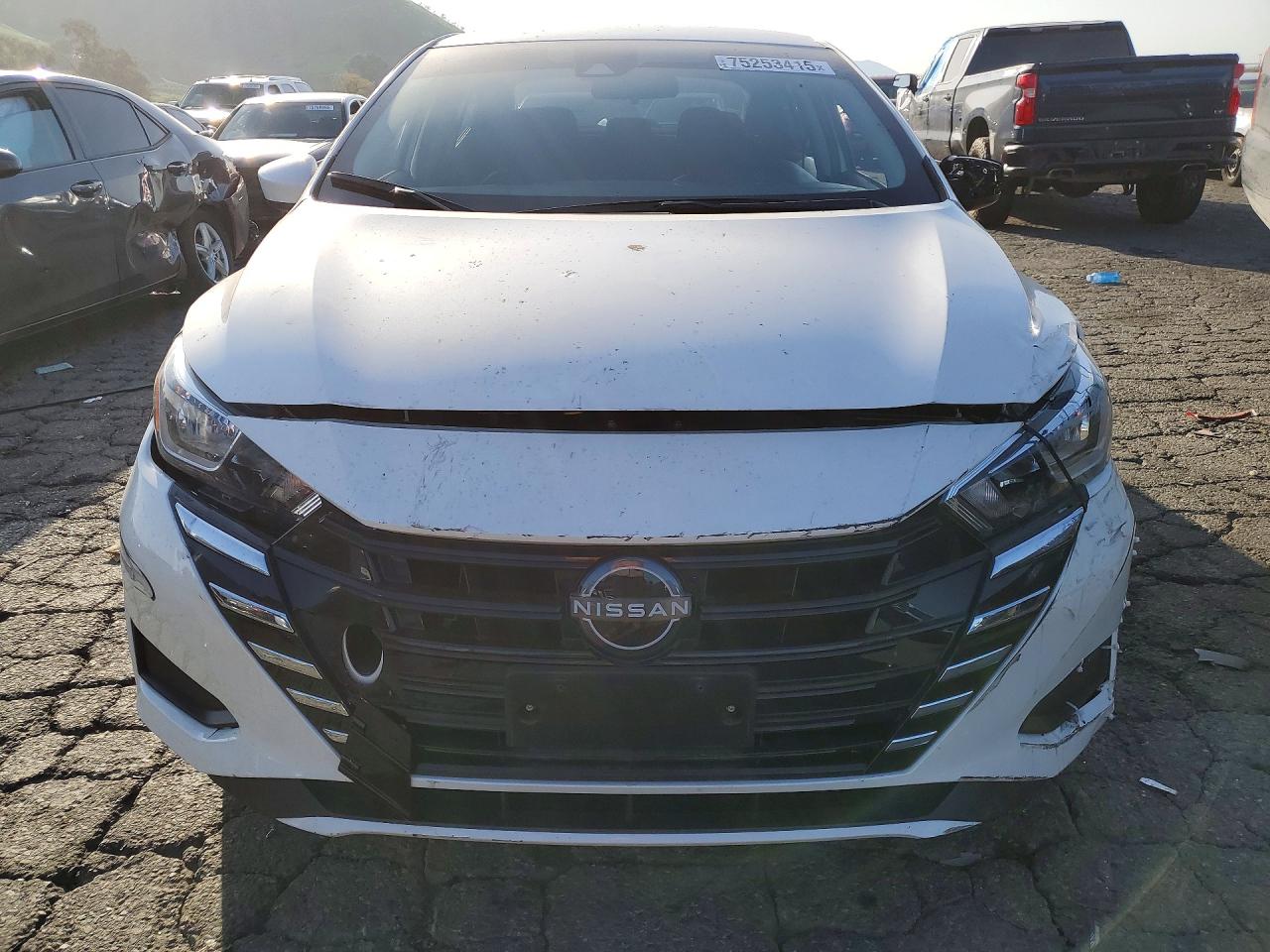 2024 NISSAN VERSA